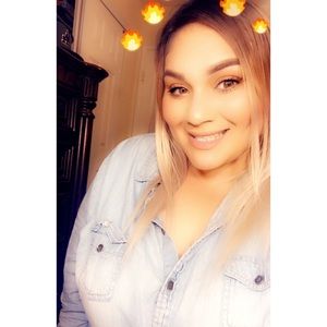 Meet your Posher, Liliana